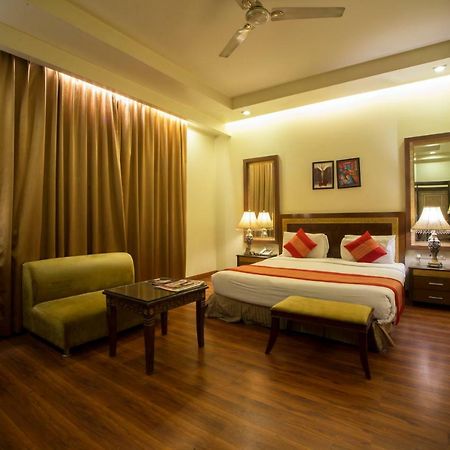 Hotel Picasso Paschim Vihar Delhi - Couple Friendly Local Ids Accepted Luaran gambar