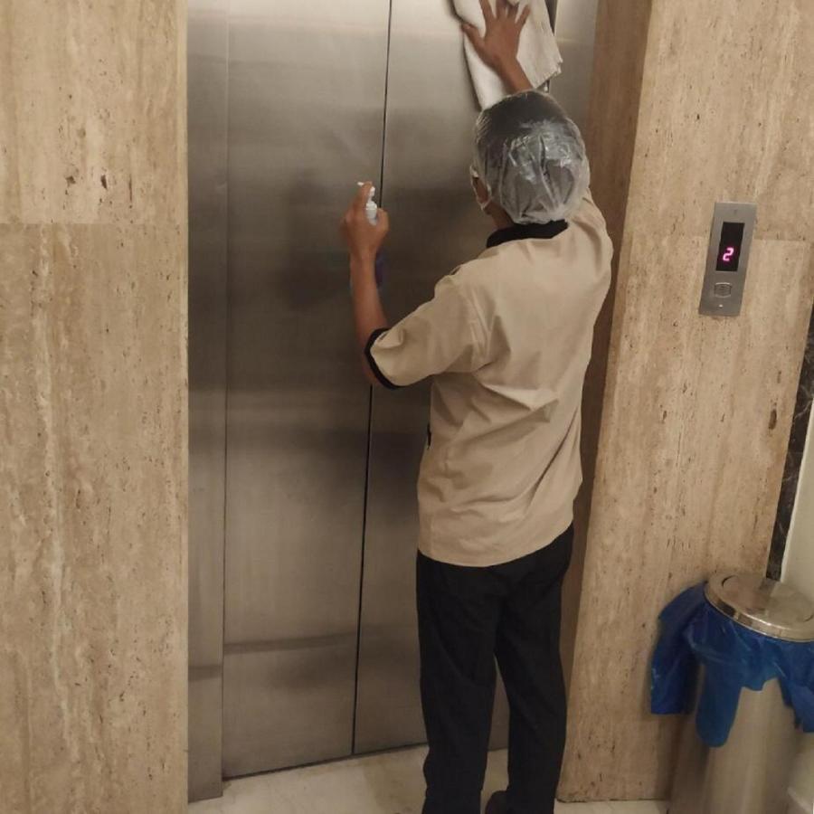 Hotel Picasso Paschim Vihar Delhi - Couple Friendly Local Ids Accepted Luaran gambar