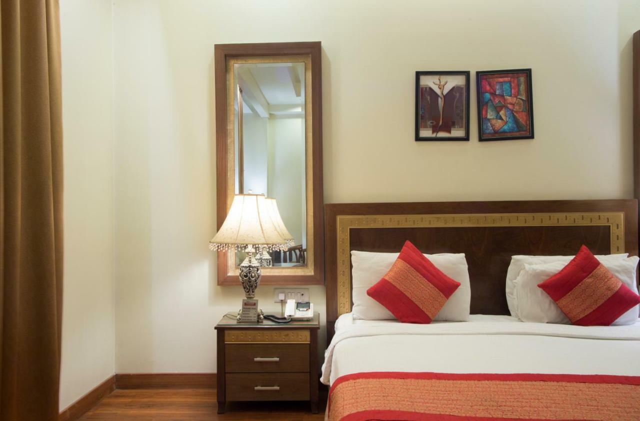 Hotel Picasso Paschim Vihar Delhi - Couple Friendly Local Ids Accepted Luaran gambar