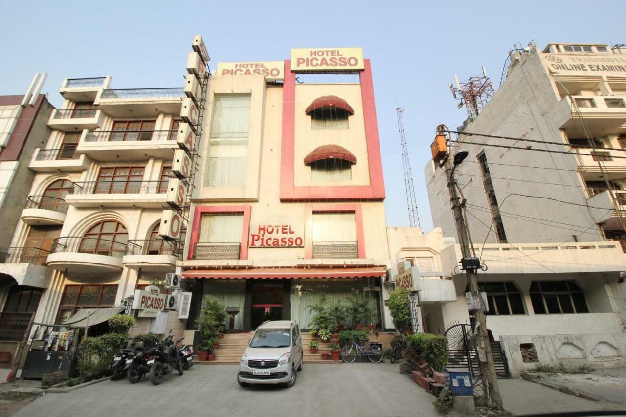 Hotel Picasso Paschim Vihar Delhi - Couple Friendly Local Ids Accepted Luaran gambar