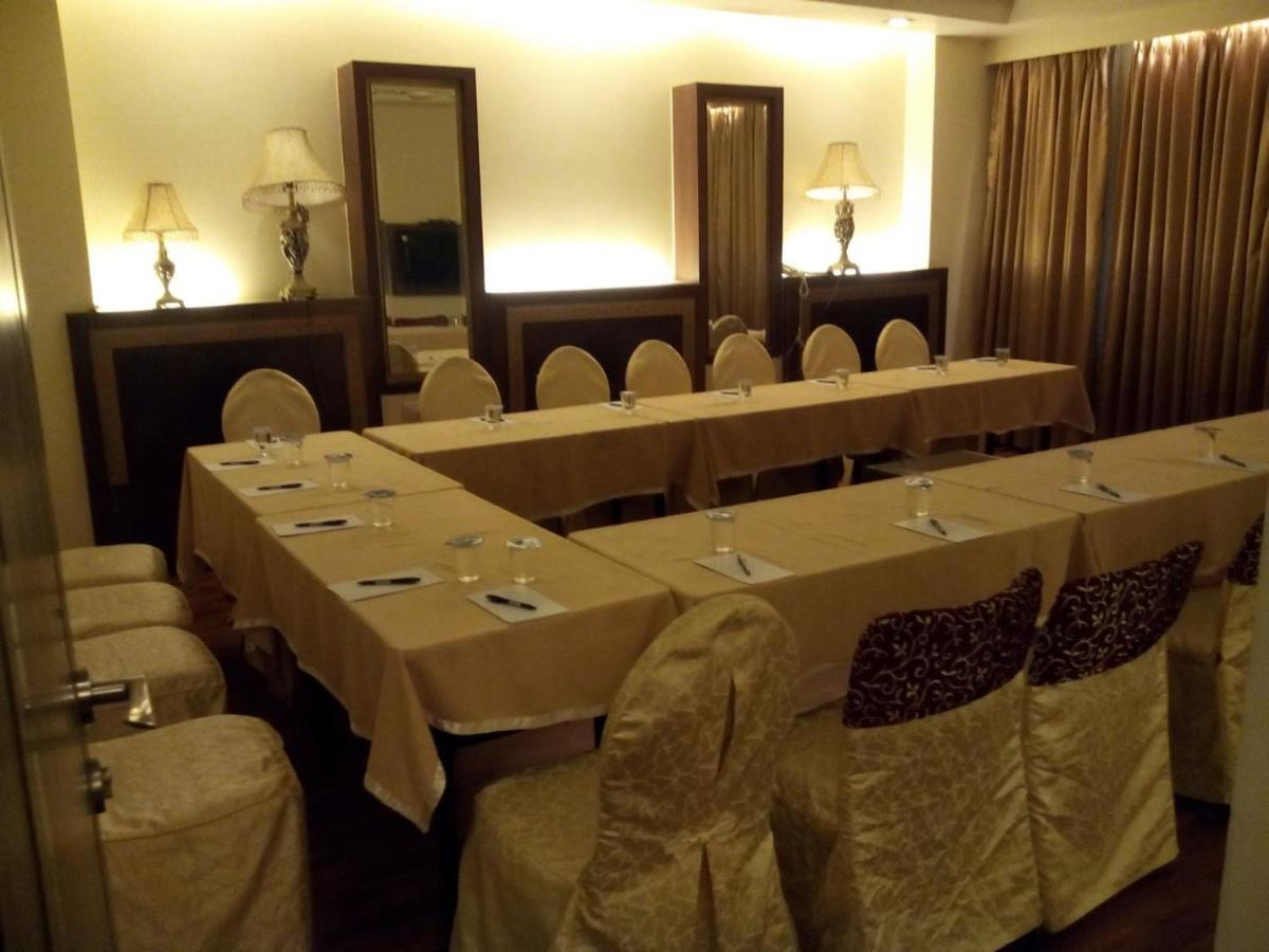 Hotel Picasso Paschim Vihar Delhi - Couple Friendly Local Ids Accepted Luaran gambar